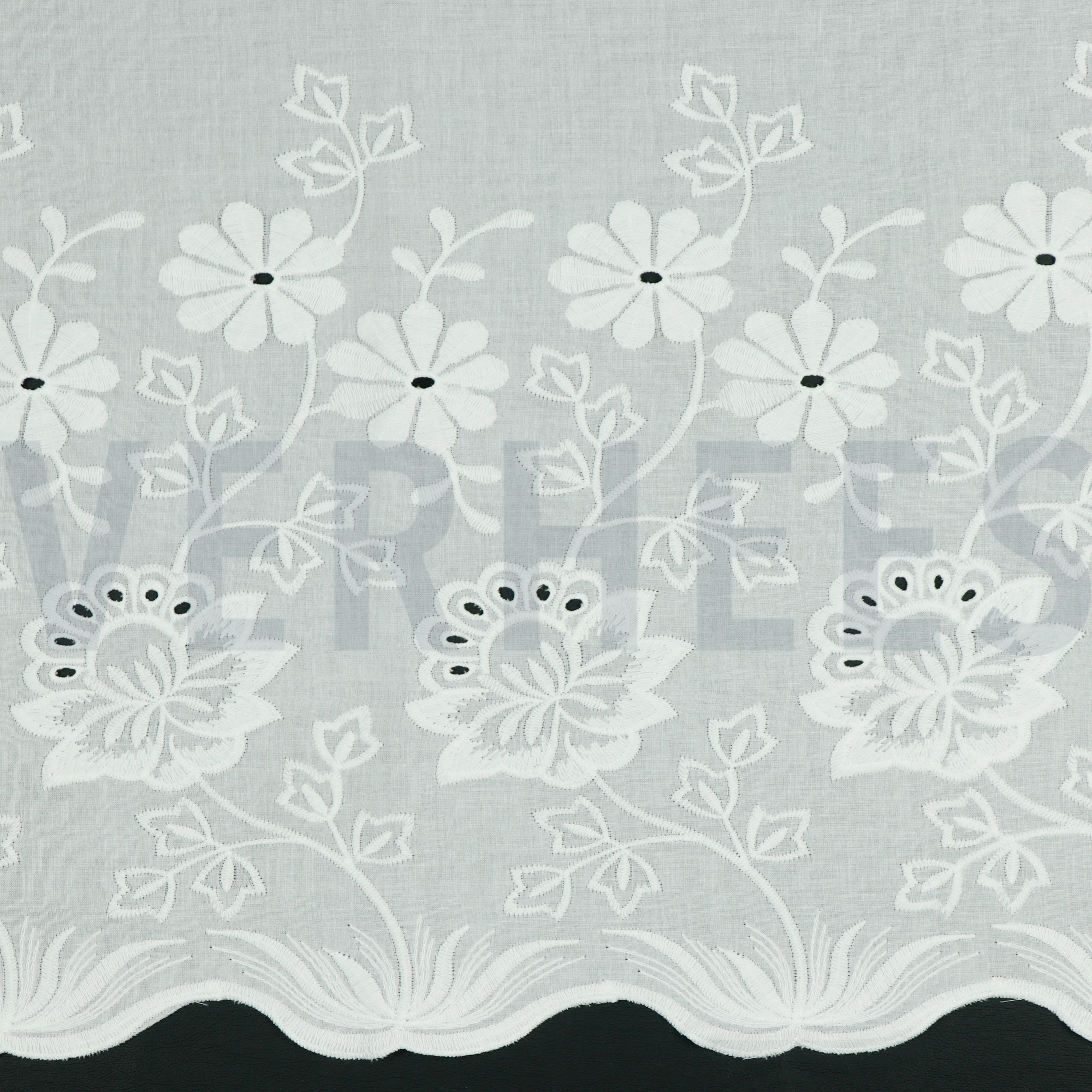 COTTON VOILE BORDER 1-SIDE WHITE (high resolution)