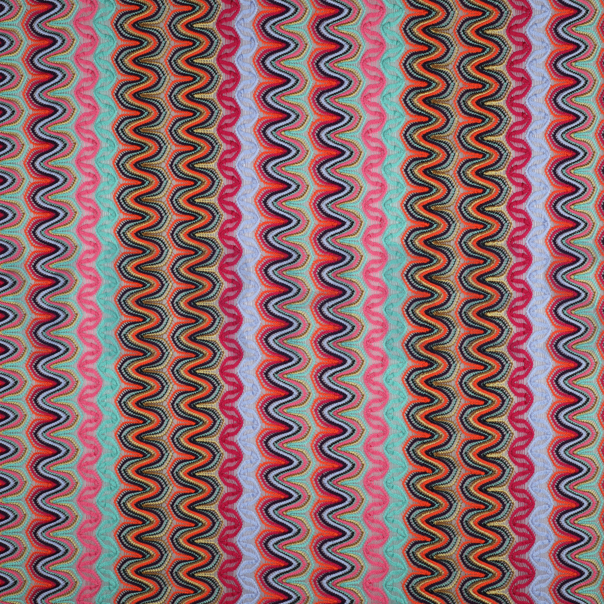 CROCHET MULTICOLOUR (high resolution)